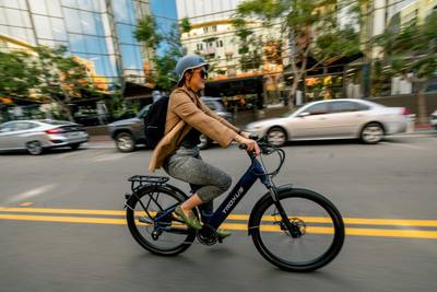 Why E-Bikes Are Transforming Daily Commutes